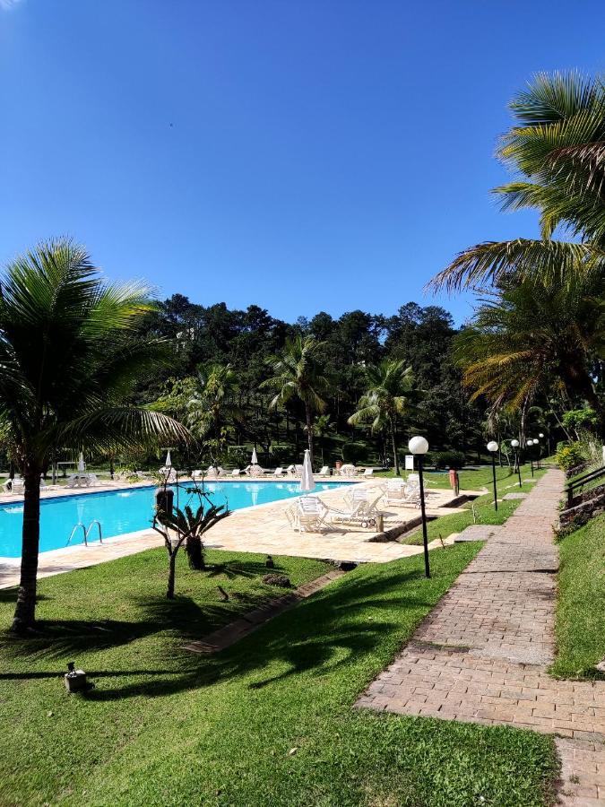 Apartamento até 10 pessoas na enseada Guarujá em condomínio clube praia piscinas salão jogos quadra futebol campo parquinho brinquedos Wi-fi Home office Exterior foto